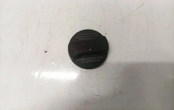 Volkswagen Golf IV Oil filler cap 026103485a