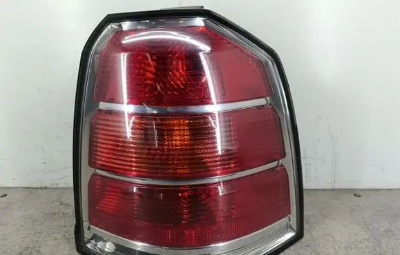 Opel Zafira B Rear/tail lights 24451843
