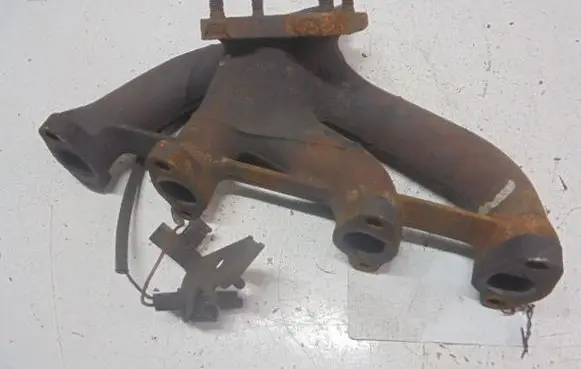 Seat Toledo I (1L) Exhaust manifold 051253033C
