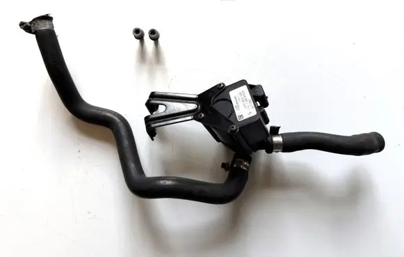 BMW X5 F15 Electric auxiliary coolant/water pump 7629916 11517629916 11517629917