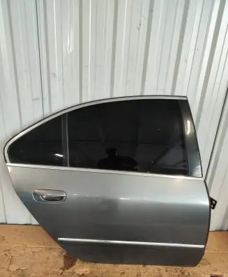 Peugeot 607 Rear door
