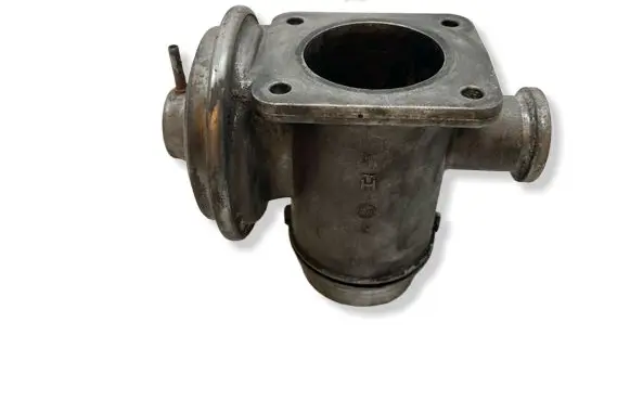 BMW X5 E53 EGR valve 7789999