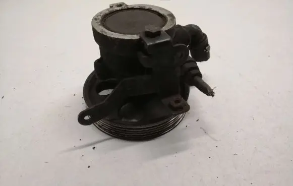 Peugeot 207 Power steering pump 9659820880 26103773QP