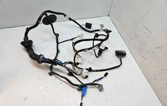 Ford Ranger Front door wiring loom AB3914K138