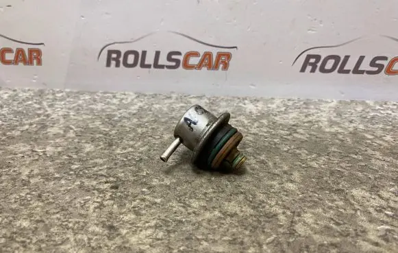 Fuel pressure sensor