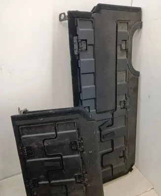 Dodge PickUp RAM SRT-10 Other interior part 5LM47TRKA