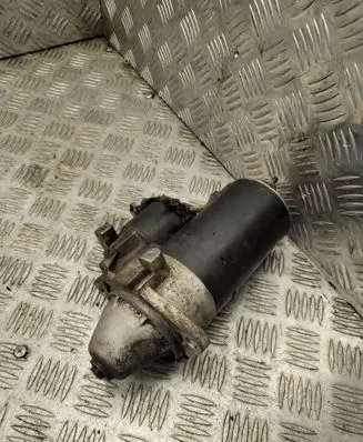 Opel Zafira A Starter motor 11131297 AZE2165