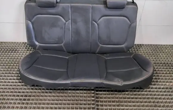 Dacia Spring Second row seats 