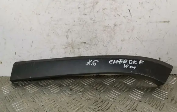 Jeep Cherokee Fender trim (molding) 64720A