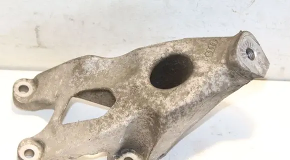 Audi A4 S4 B8 8K Engine mounting bracket 8K0199307BP
