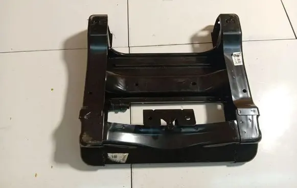 Opel Zafira B Driver seat console base