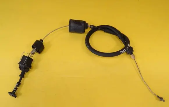 Audi 80 90 S2 B4 Throttle cable 8A1723555AB