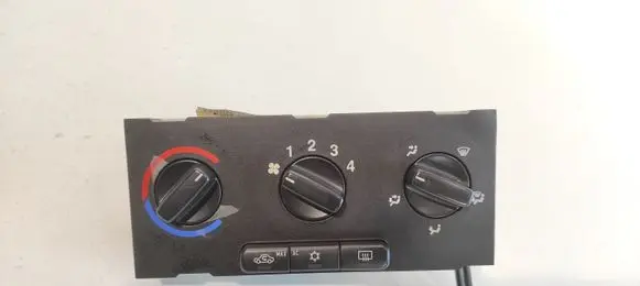 Opel Zafira A Climate control unit 90559881 10420881