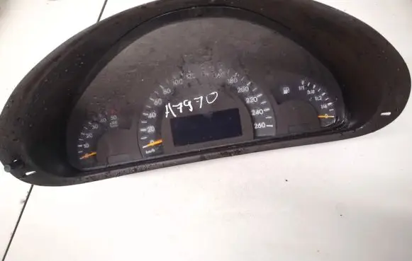 Mercedes-Benz C W203 Speedometer (instrument cluster) a2035401311
