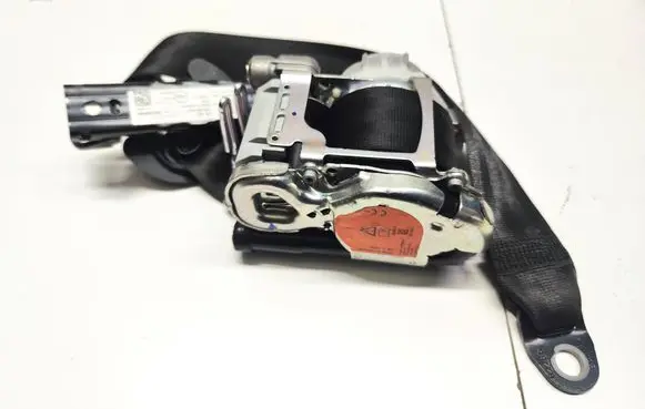 Audi Q7 4M Front seatbelt 4m0857705h 4m0857819