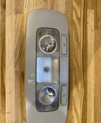 Volkswagen PASSAT B6 Front seat light