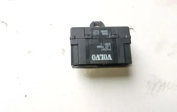Volvo S80 Seat heating relay 9442947