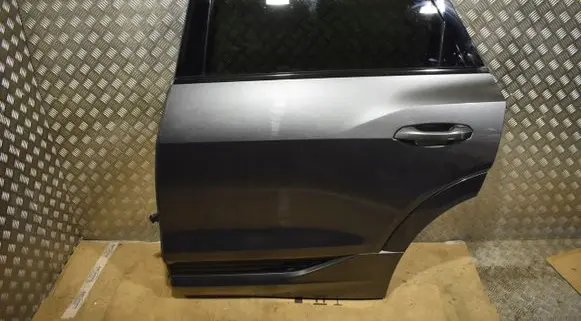 Audi e-tron Rear door D390
