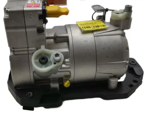 Audi Q3 F3 Air conditioning (A/C) compressor (pump) 1EA820807C