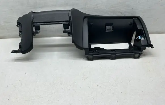 Hyundai Tucson TL Dashboard lower bottom trim panel 84760D7150 84760D7100 K3HTL54205