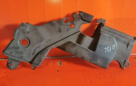 Toyota Avensis T250 Radiator trim 5379505031