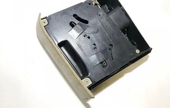 Chrysler Voyager Car ashtray 58622