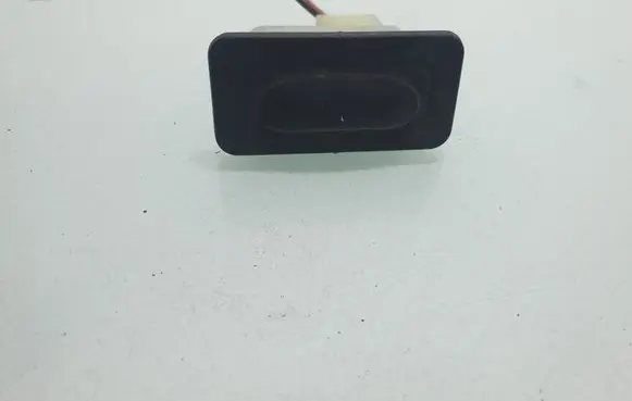 Renault Espace IV Tailgate glass/window release handle 8200000900