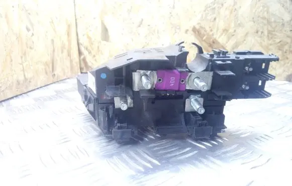 Mercedes-Benz GLE (W166 - C292) Fuse YAP3951614
