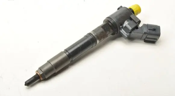 Volvo S60 Fuel injector VEA132370010AAB