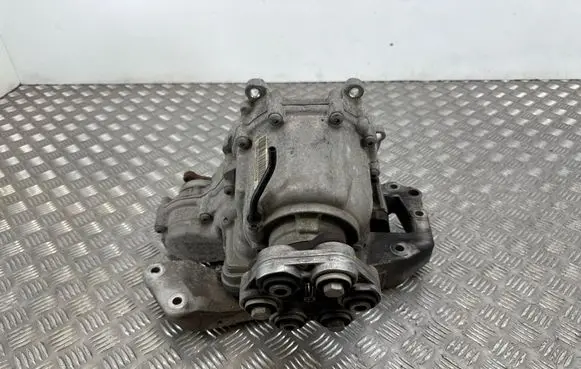 BMW 5 F10 F11 Gearbox transfer box case 7643761