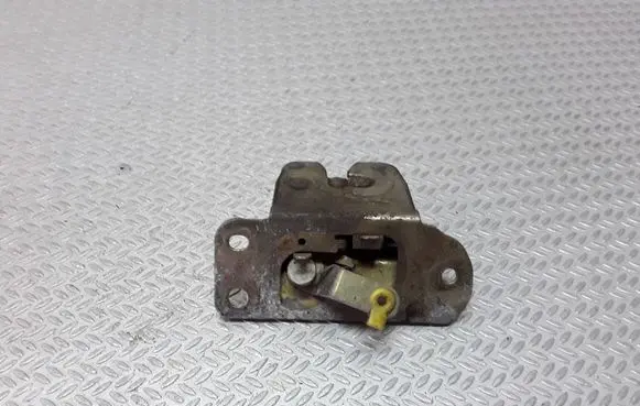 Volvo S40, V40 Tailgate/trunk/boot lock/catch/latch