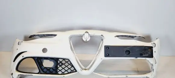 Alfa Romeo Giulia Front bumper 50552143
