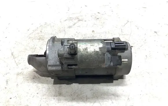 Hyundai i30 Starter motor 361002A500 4280006760