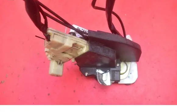 Lexus GS 300 400 430 Rear door lock