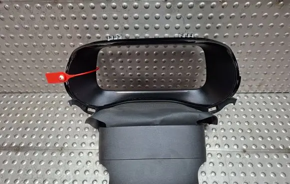 Opel Corsa F Dashboard trim S26340801 9829537380