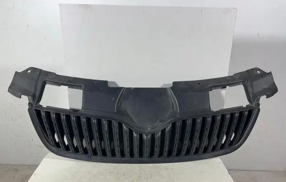 Skoda Roomster (5J) Front bumper upper radiator grill 5J0853668
