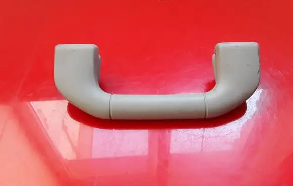Mercedes-Benz C W204 Front interior roof grab handle A2048100051