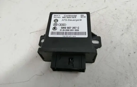 Volkswagen PASSAT B6 Light module LCM 5M0907357 5M0907357C