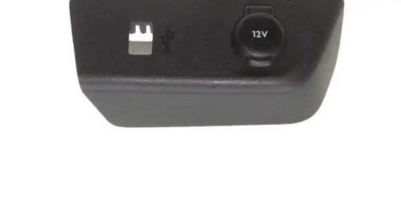 Opel Mokka B Cigarette lighter 9830788680