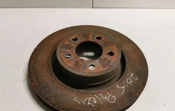 Ford Mustang V Front brake disc