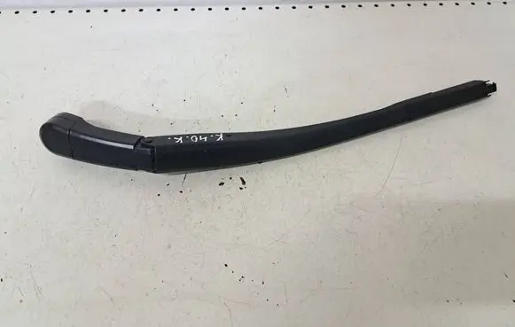 Honda Civic Front wiper blade arm
