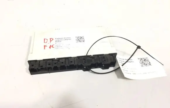 BMW 5 F10 F11 Seat control module 9225619