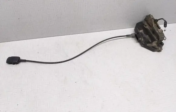 Renault Megane II Front door lock