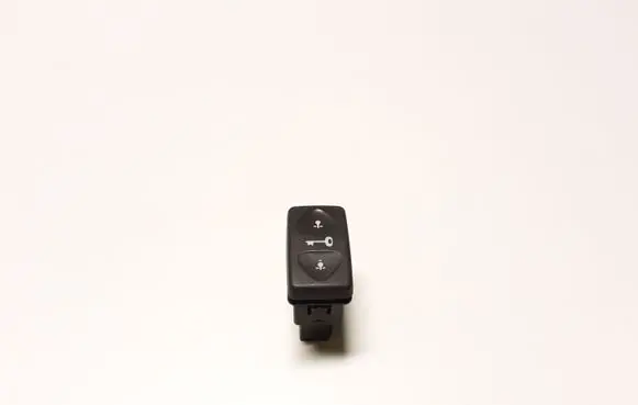 Land Rover Freelander Central locking switch button YUF101530LNF