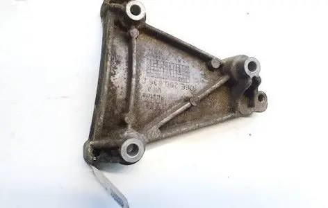Audi A6 S6 C6 4F Engine mounting bracket 06E260835C