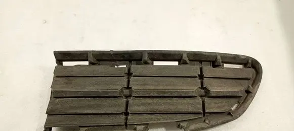 Toyota RAV 4 (XA40) Front bumper lower grill 5312742040