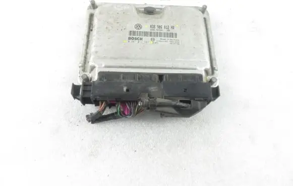 Skoda Fabia Mk1 (6Y) Engine control unit/module 0281011321 038906012HR