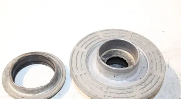 Volkswagen Transporter - Caravelle T5 Coil spring mount 7H0412341 7H0412249A