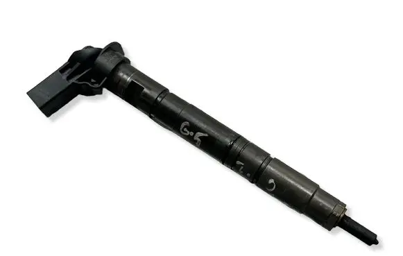Volkswagen Golf V Fuel injector 03L130277 0445116030 081223