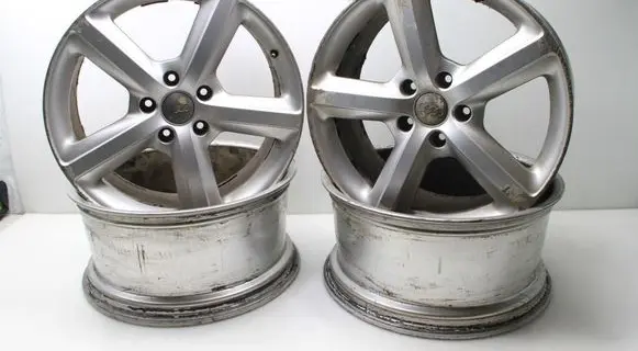 Audi Q7 4L R12 alloy rim 4L0601025H